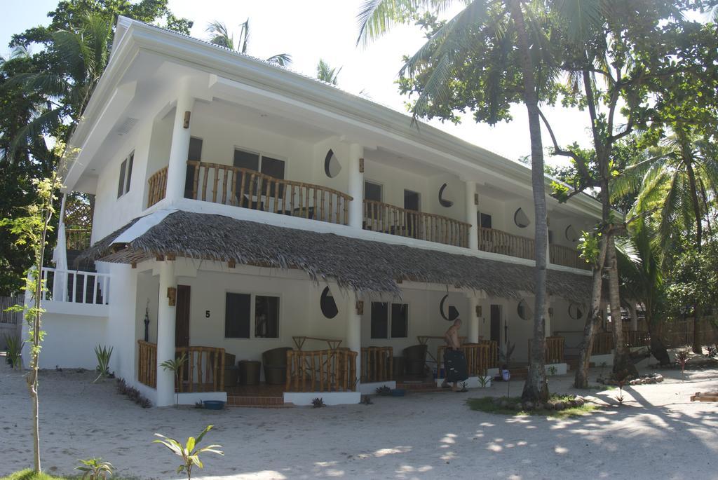 Evolution Dive And Beach Resort Logon Εξωτερικό φωτογραφία